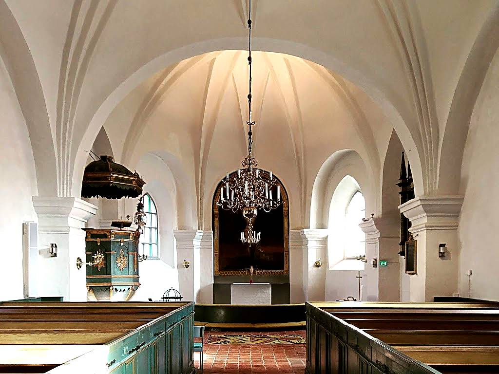 Stjärnholms kyrka