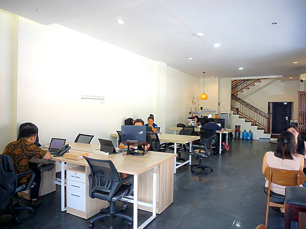 Biliq Sunset Office Space