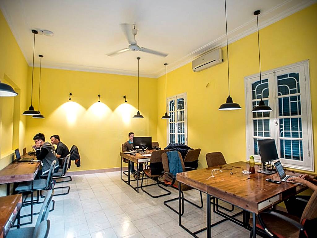 iHouse Coworking Space