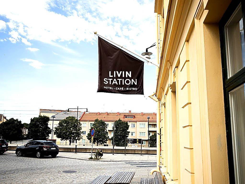 Livin Station
