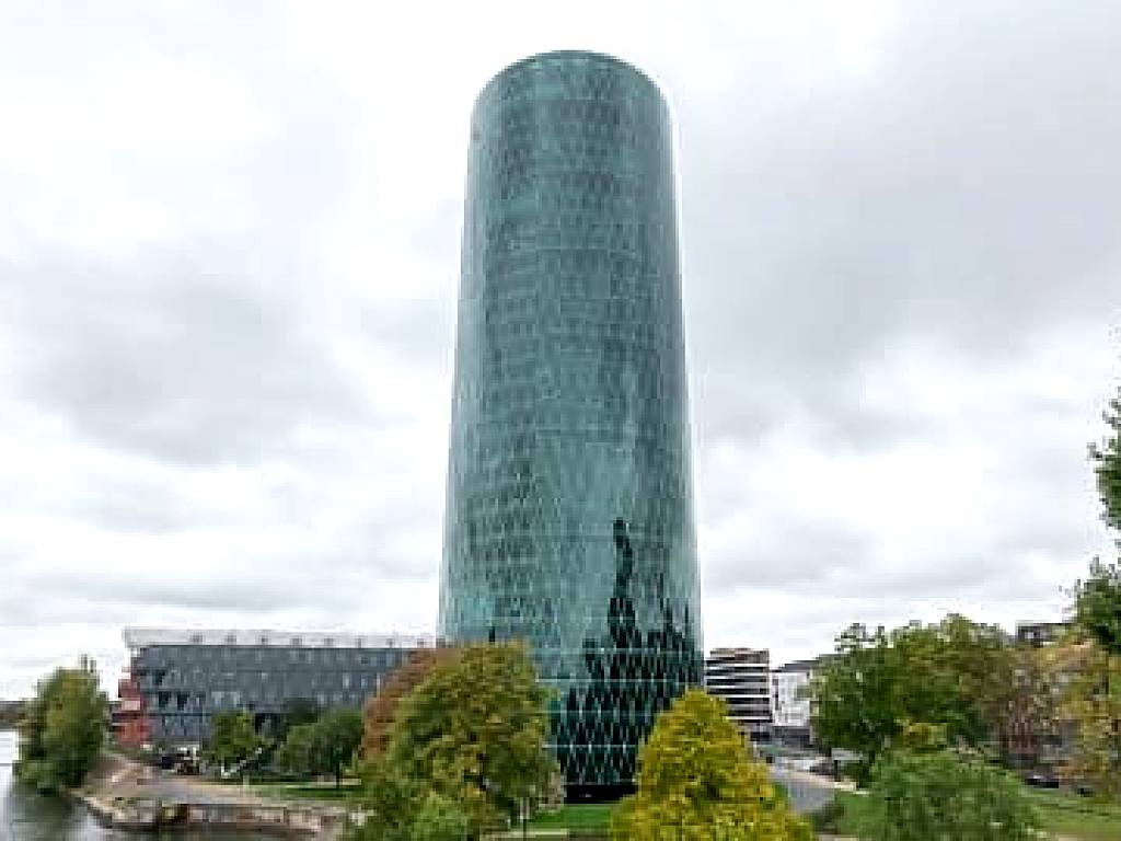 Signature by Regus - Frankfurt, Signature Westhafen Tower