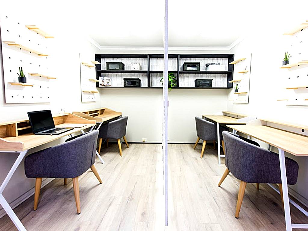 Lipstick Lane Coworking & Lifestyle Office for Women