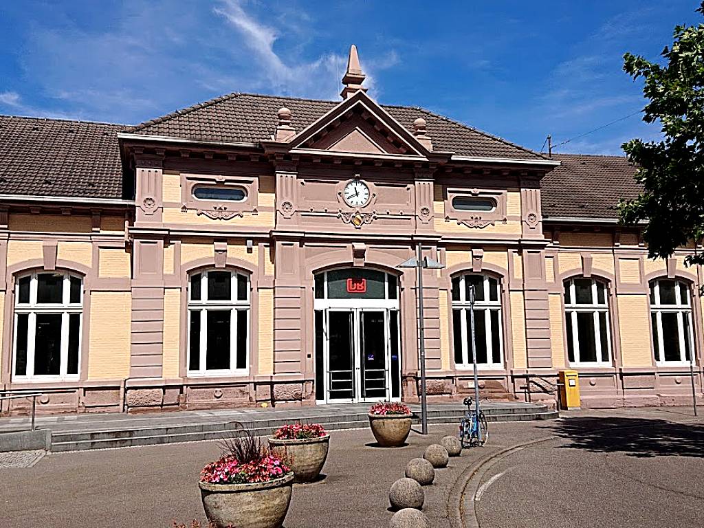Baden-Baden station