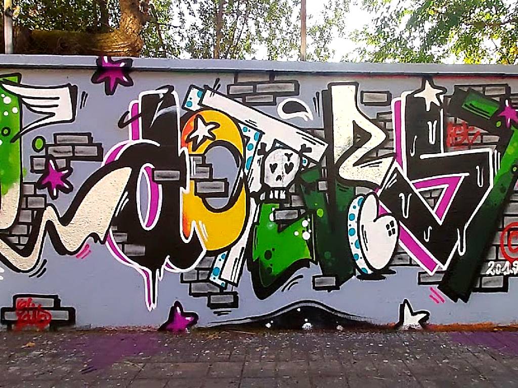 Grafitis - Arte Urbano Poblenou