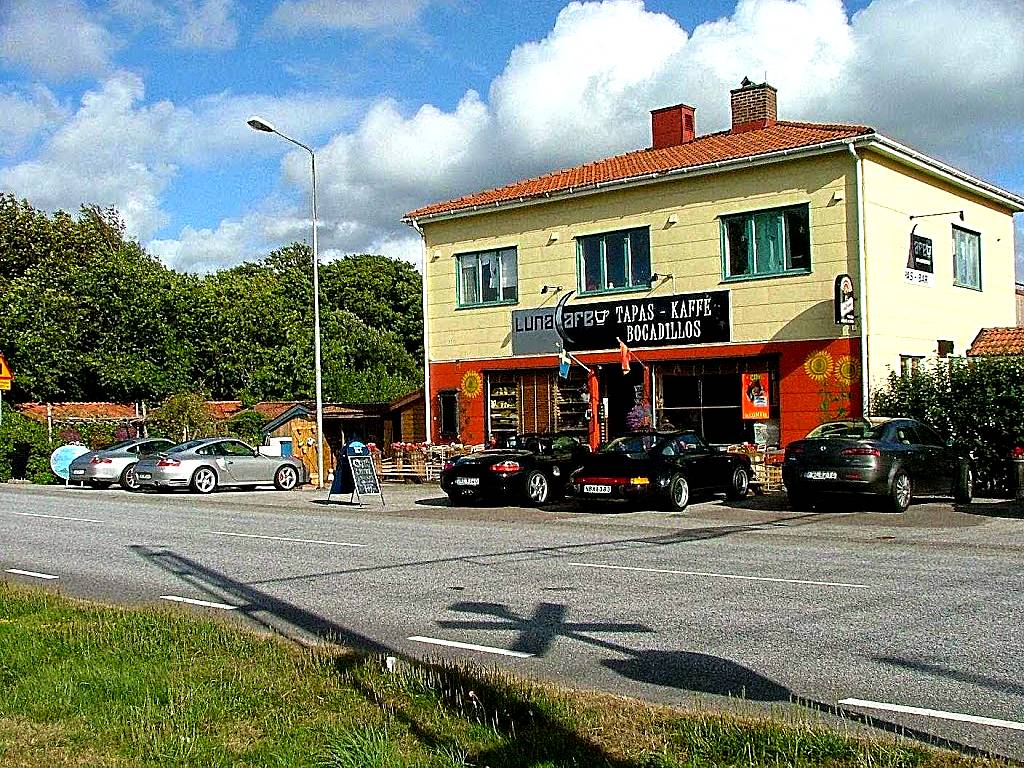 Luna Café - Vingård & Restaurang i Lysekil