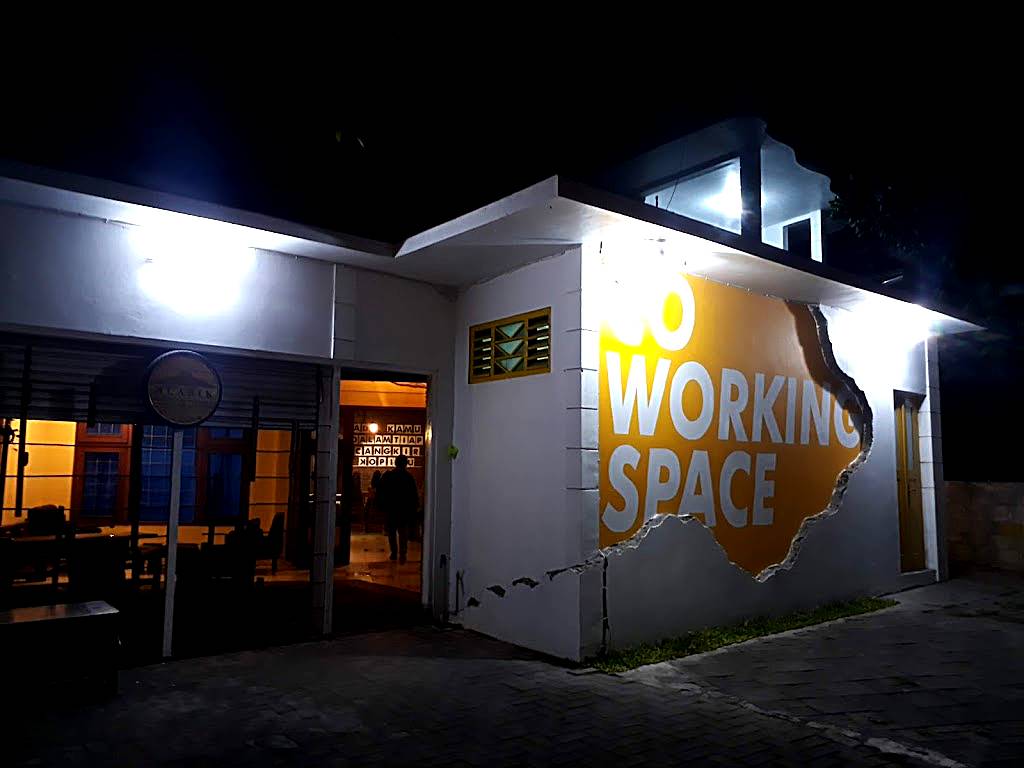 ETOS Coworking Space