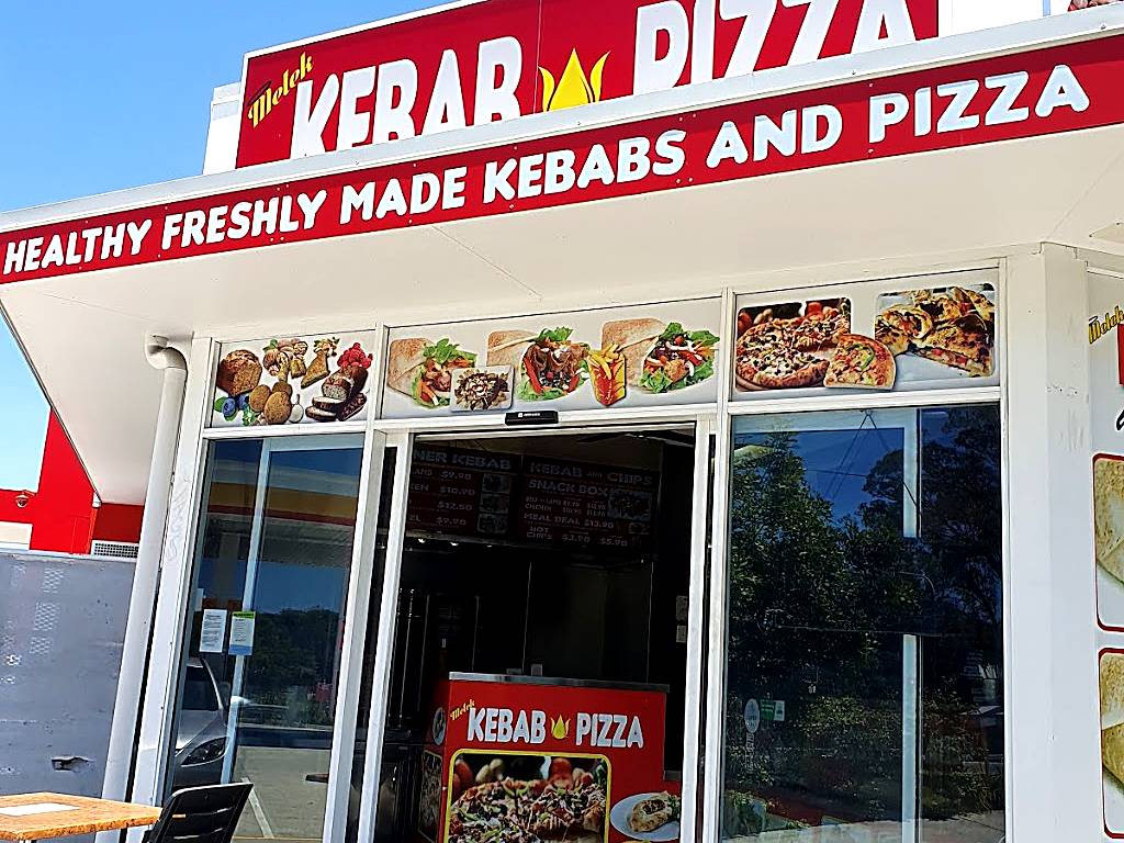 Melek kebab & pizza and Banana bread on the run