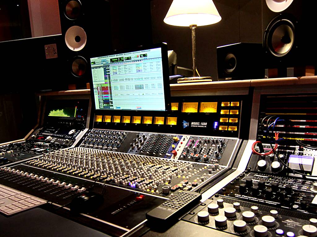 Indiehub Music Coworking Studios