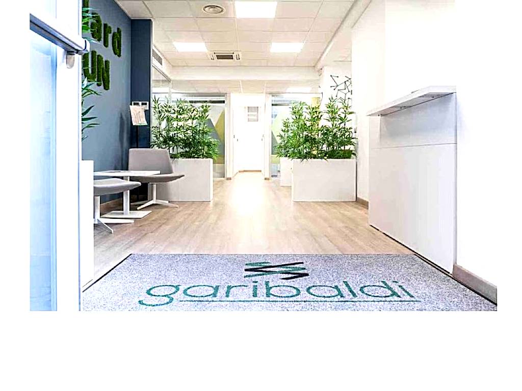 Garibaldi Business Center