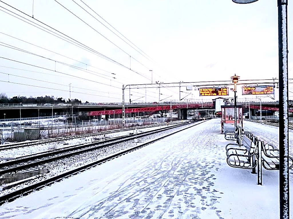 Rotebro station
