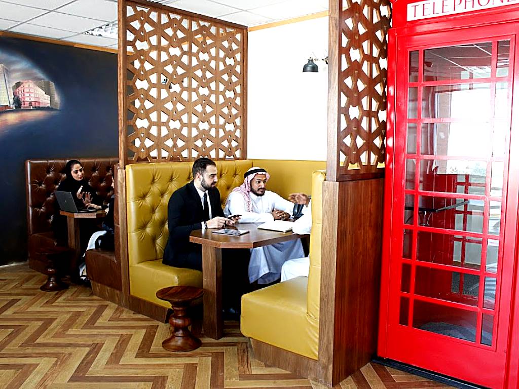 Servcorp Riyadh Business Front -Coworking, Offices, Virtual Office, Meeting Room