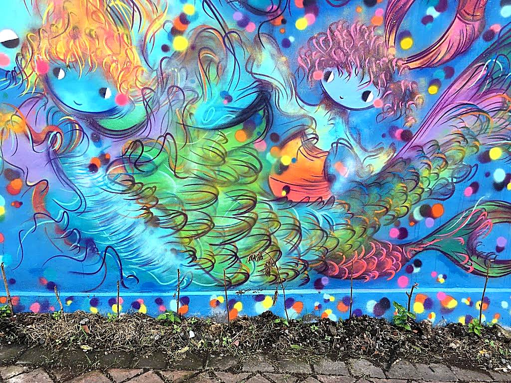 ~1escV? Street Art Bali