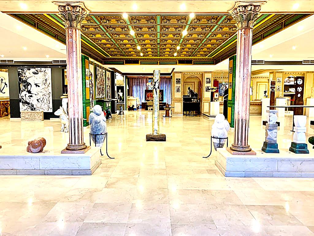 Curro Leyton Art Gallery Marbella