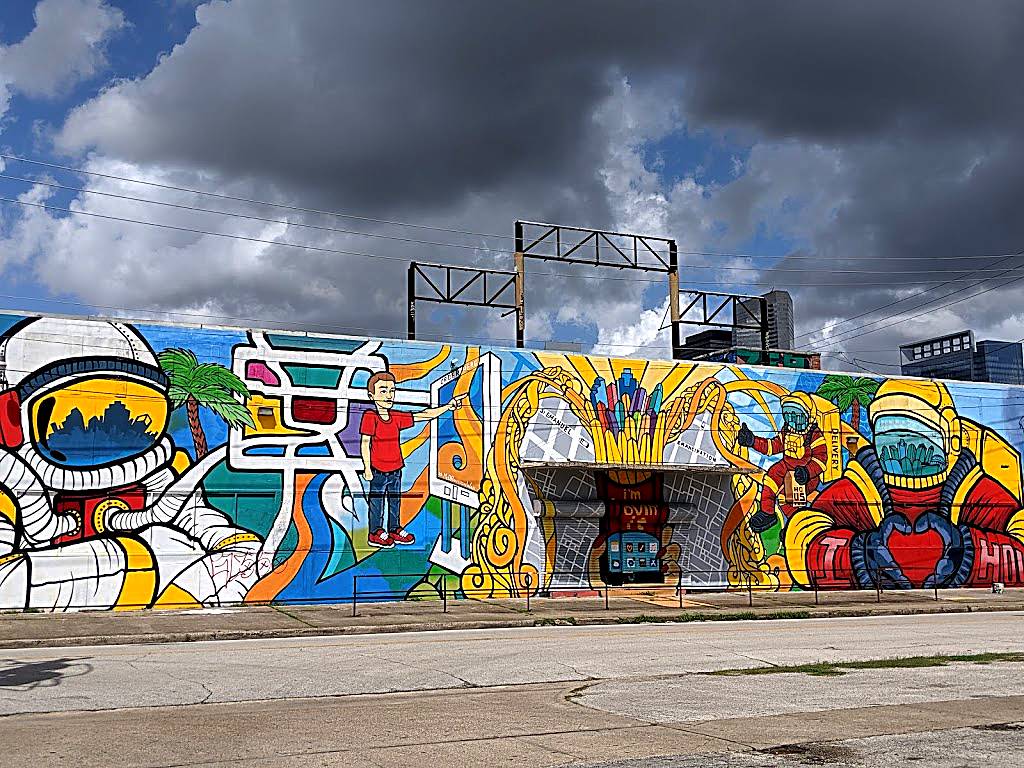 Houston Graffiti Building