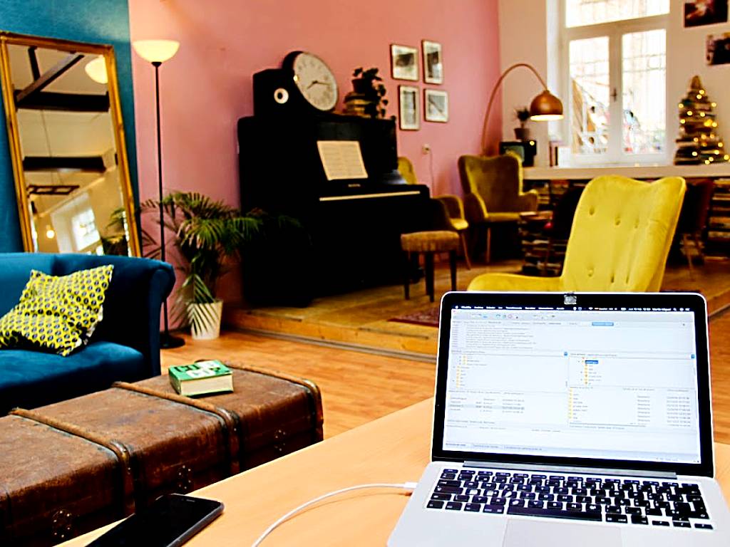 Coffice Prague - Coworking Space & Internet Cafe